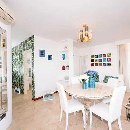 Boutique Penthouse By Amalfivacation